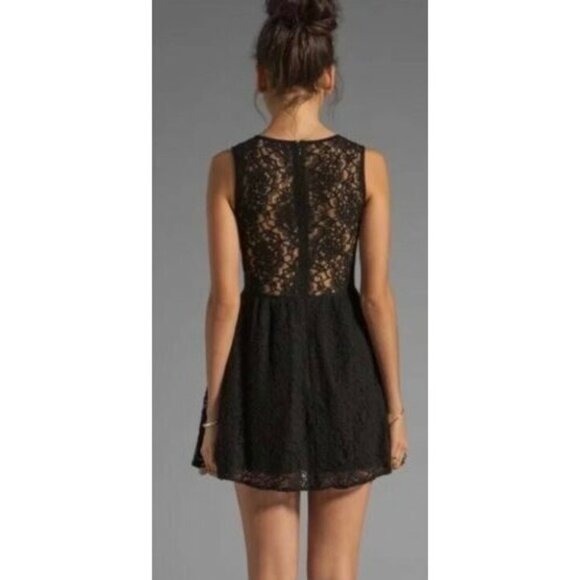 Vintage Y2K TOBI Black Floral Lace Sleeveless Fit & Flare A-Line Mini Dress - Picture 5 of 10